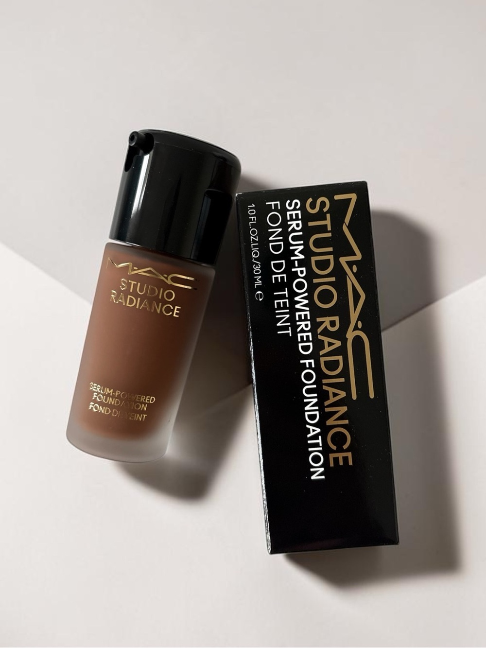 MAC Studio Radiance Serum Powered Foundation 1.0 Fl Oz. NW48 NEW